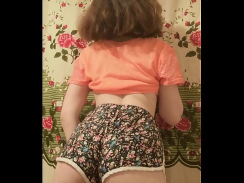 ❤️ מותק צעיר סקסי פושט את המכנסיים הקצרים במצלמה סרטון פורנו אצלנו iw.osagoassist.ru